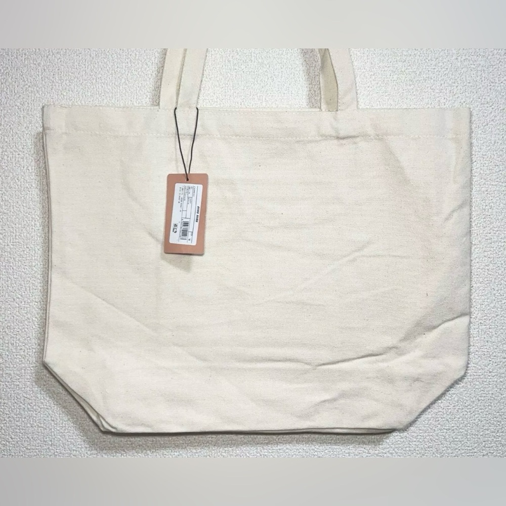 MIU MIU Limited Edition White Canvas Tote - Picture 4 of 5